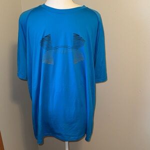 Men’s UnderArmour Heat Gear TShirt - Large